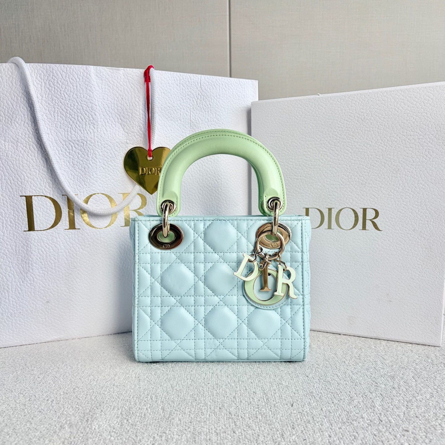 Dior Pre-loved Bag Very good condition Size ONE SIZE - 2 Thumbnail