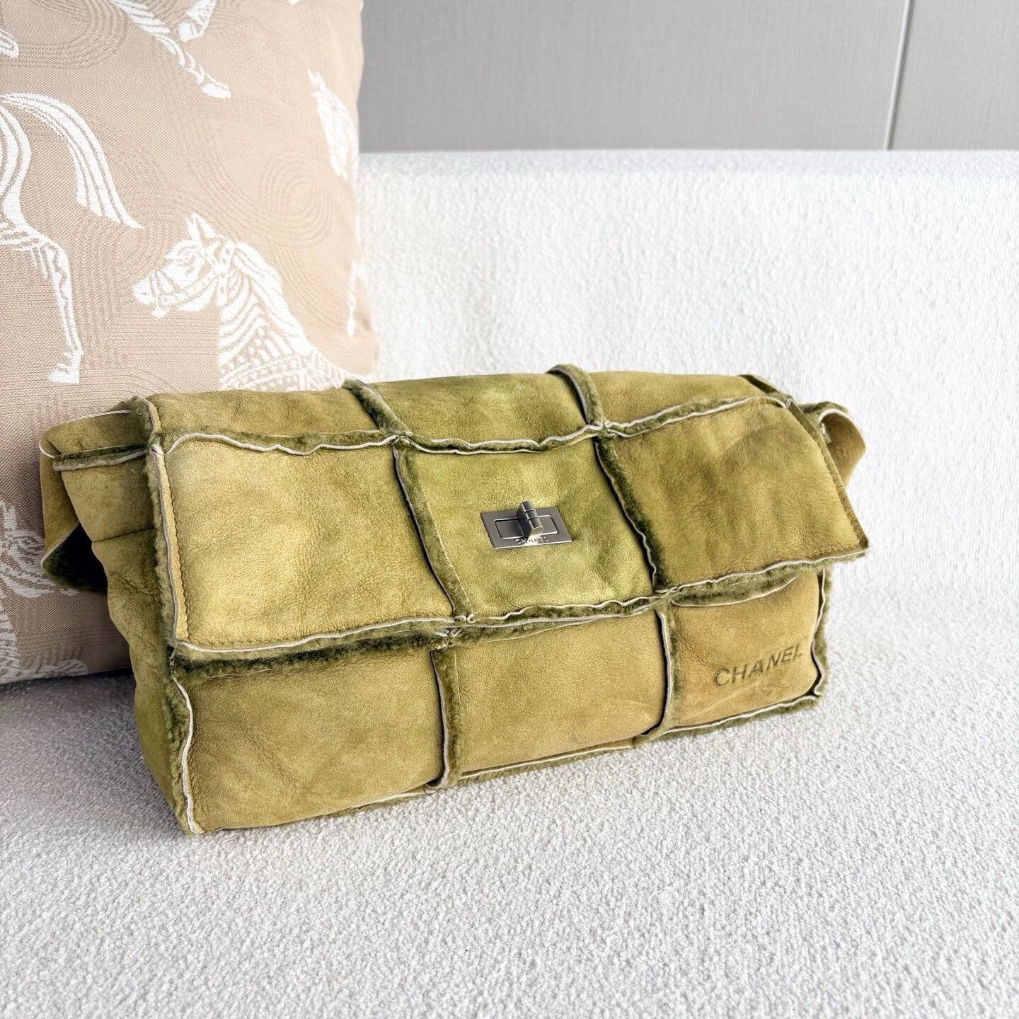 Chanel Pre-loved Bag Very good condition Size ONE SIZE - 4 Thumbnail
