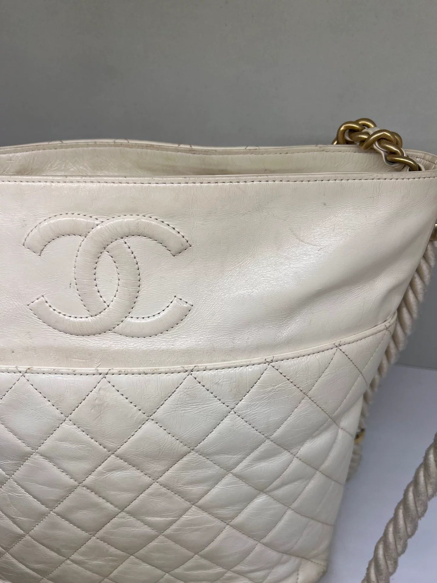 Chanel Pre-loved Bag Very good condition Size ONE SIZE - 8 Thumbnail