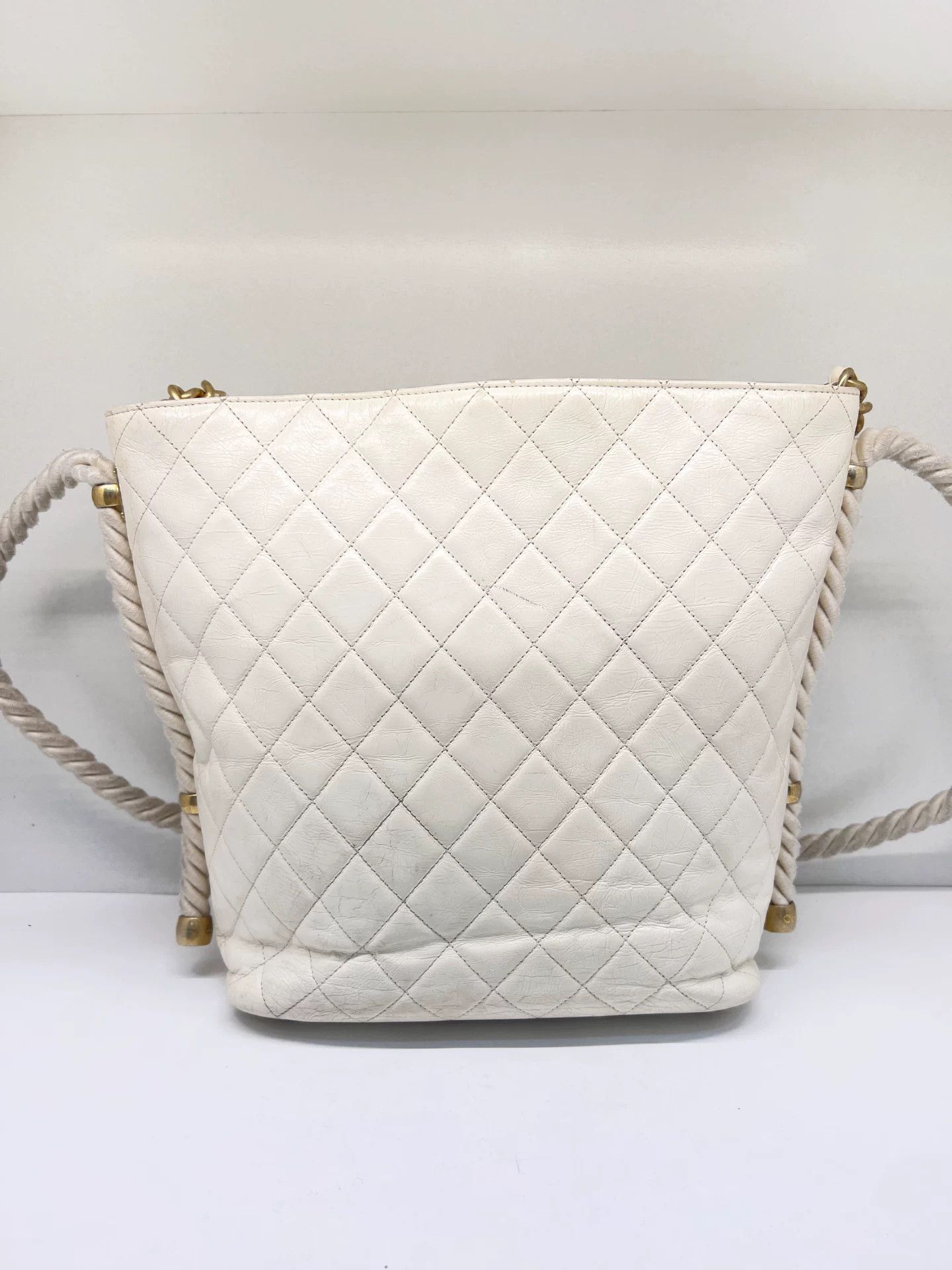 Chanel Pre-loved Bag Very good condition Size ONE SIZE - 2 Thumbnail