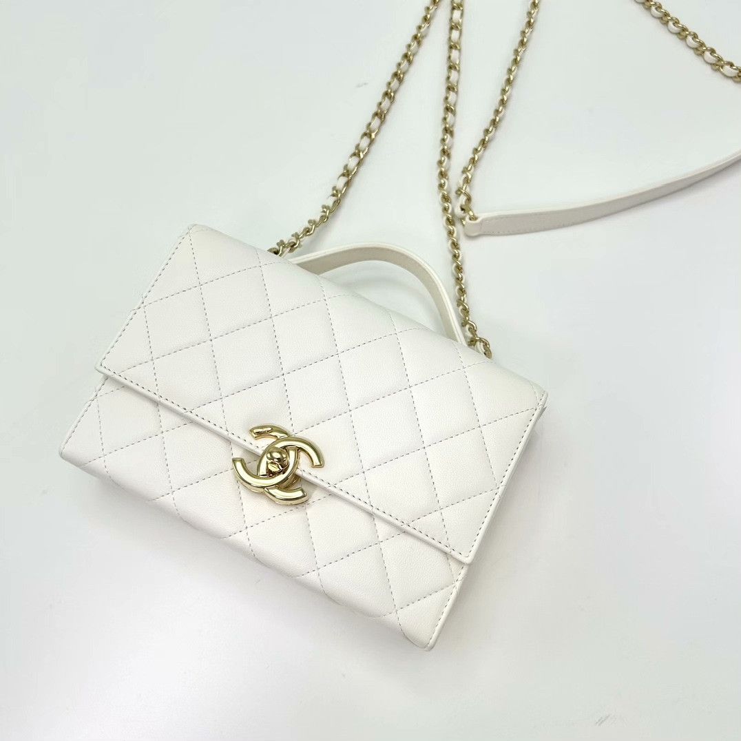 Chanel Pre-loved Bag Very good condition Size ONE SIZE - 3 Thumbnail