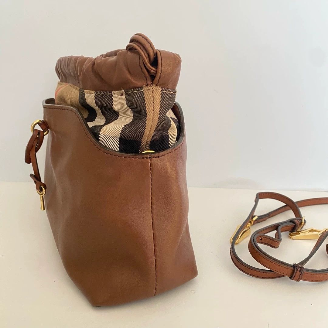 Burberry Pre-loved Bag Very good condition Size ONE SIZE - 3 Thumbnail