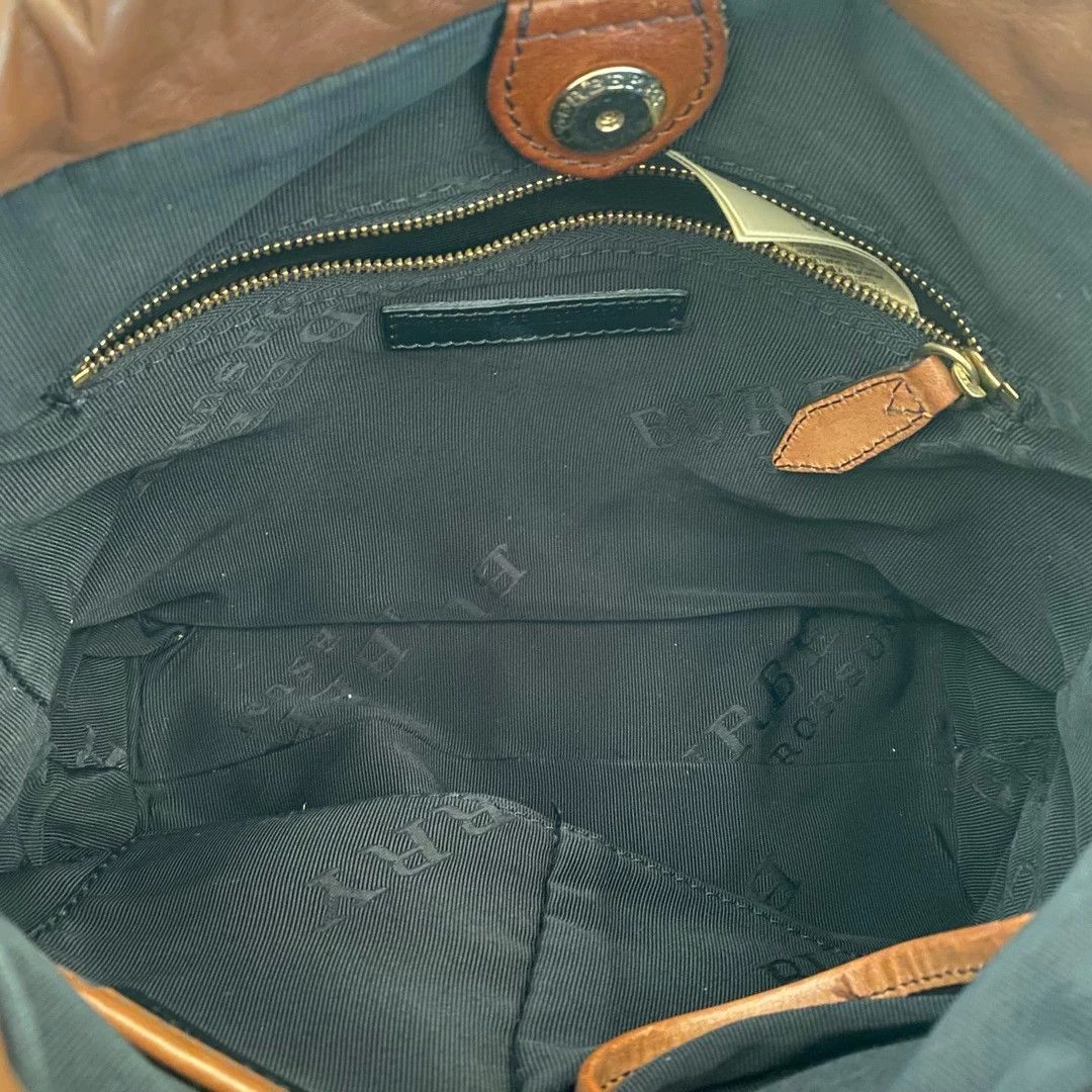 Burberry Pre-loved Bag Very good condition Size ONE SIZE - 4 Thumbnail
