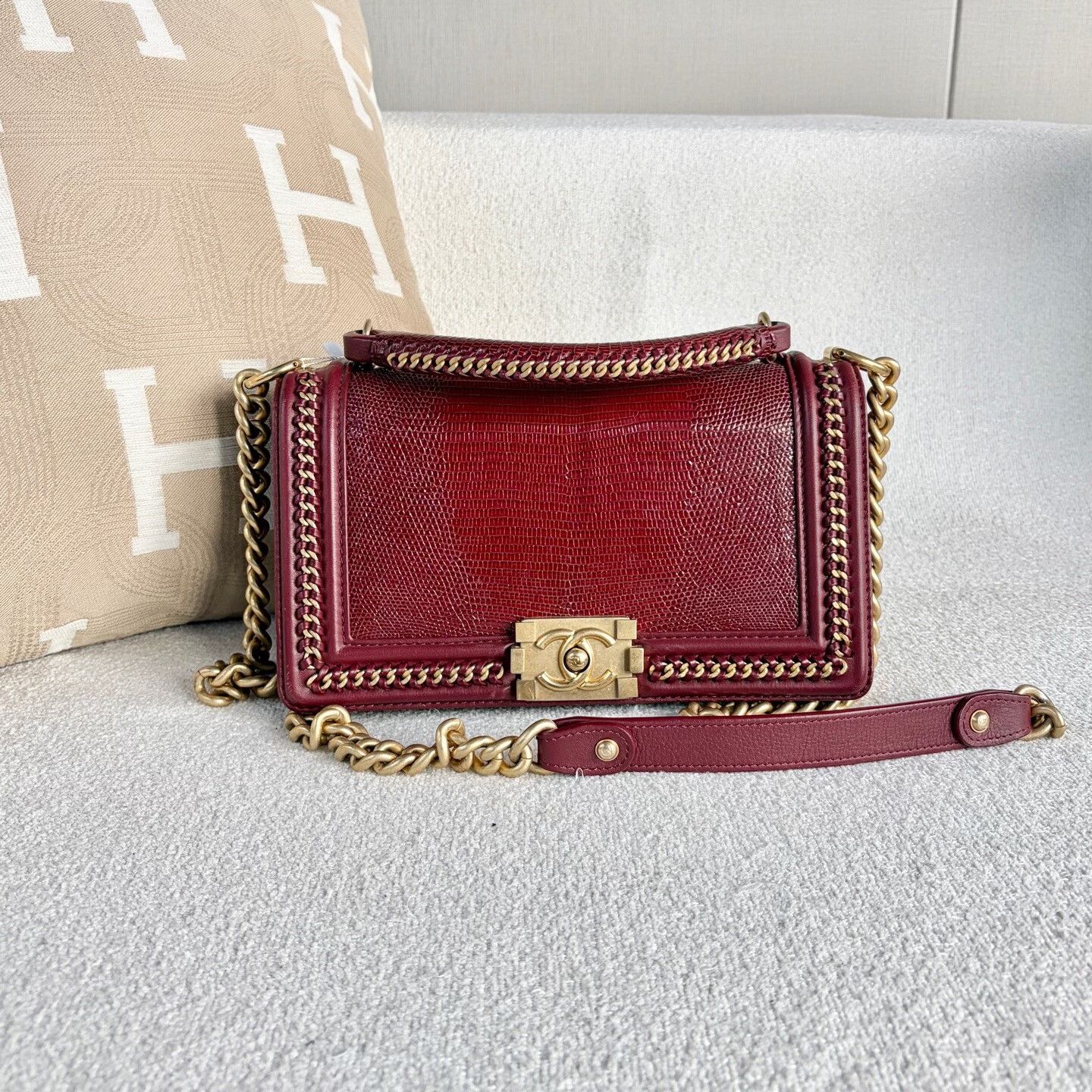 Chanel Pre-loved Bag Very good condition Size ONE SIZE - 2 Thumbnail