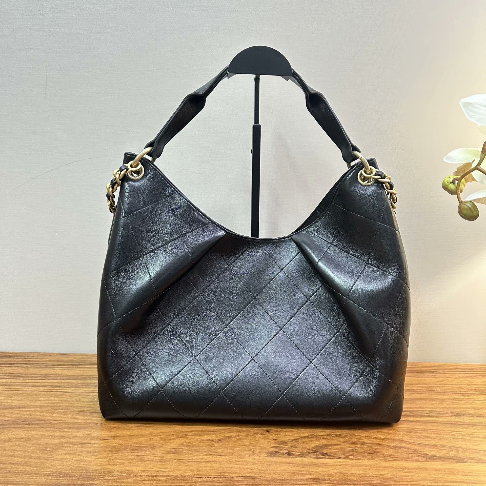 Chanel Pre-loved Bag Very good condition Size ONE SIZE - 3 Thumbnail