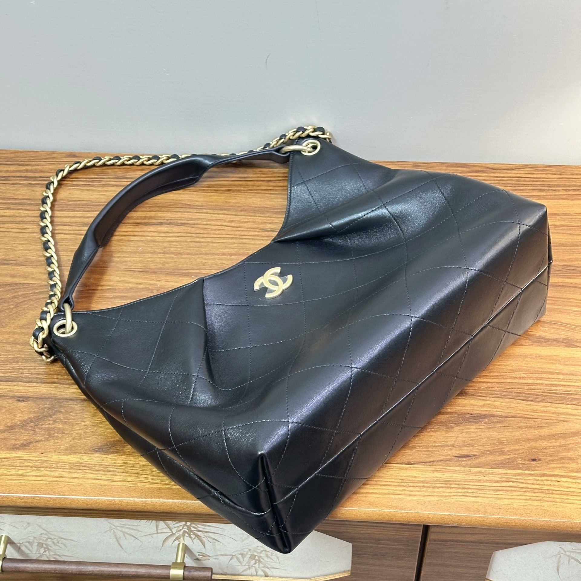 Chanel Pre-loved Bag Very good condition Size ONE SIZE - 4 Thumbnail