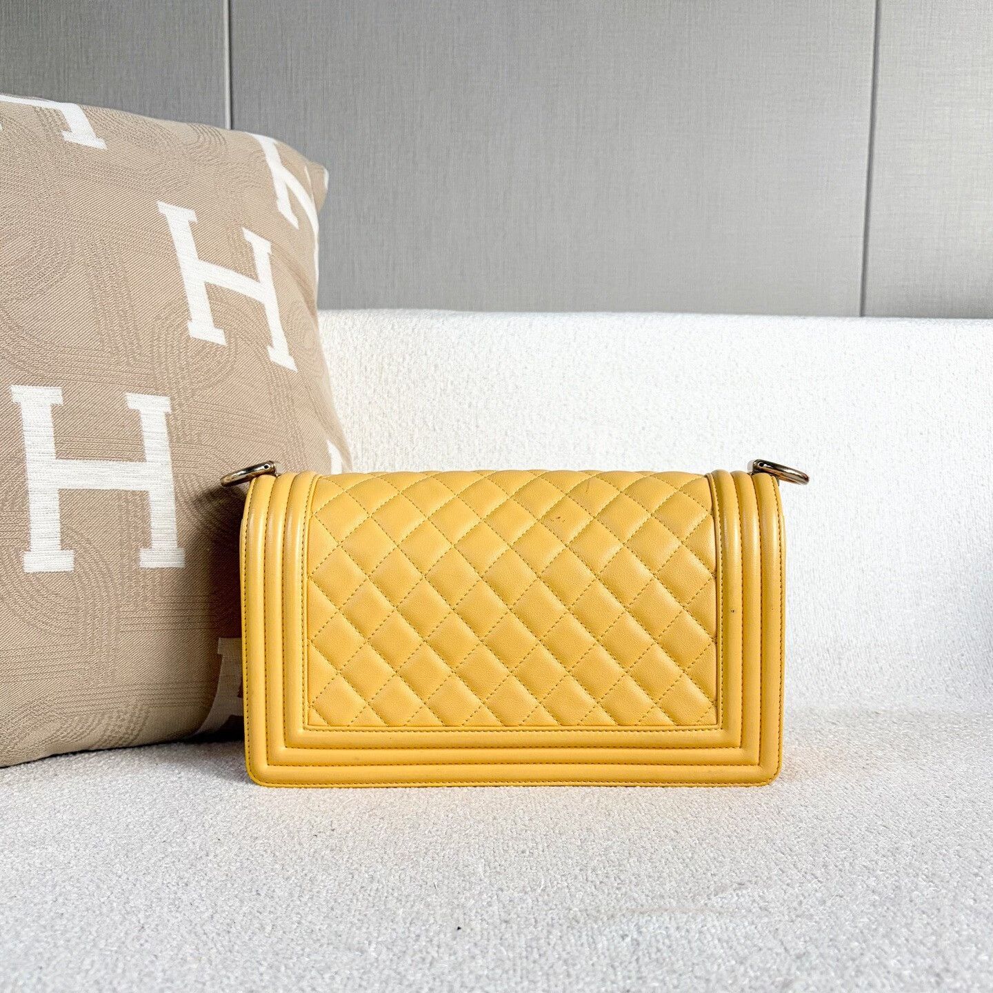 Chanel Pre-loved Bag Very good condition Size ONE SIZE - 3 Thumbnail