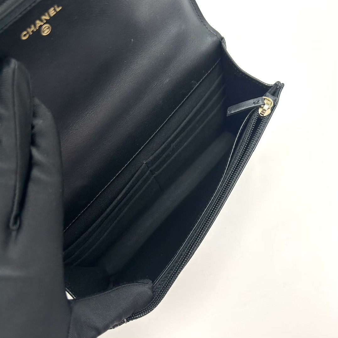 Chanel Pre-loved Bag Very good condition Size ONE SIZE - 6 Thumbnail