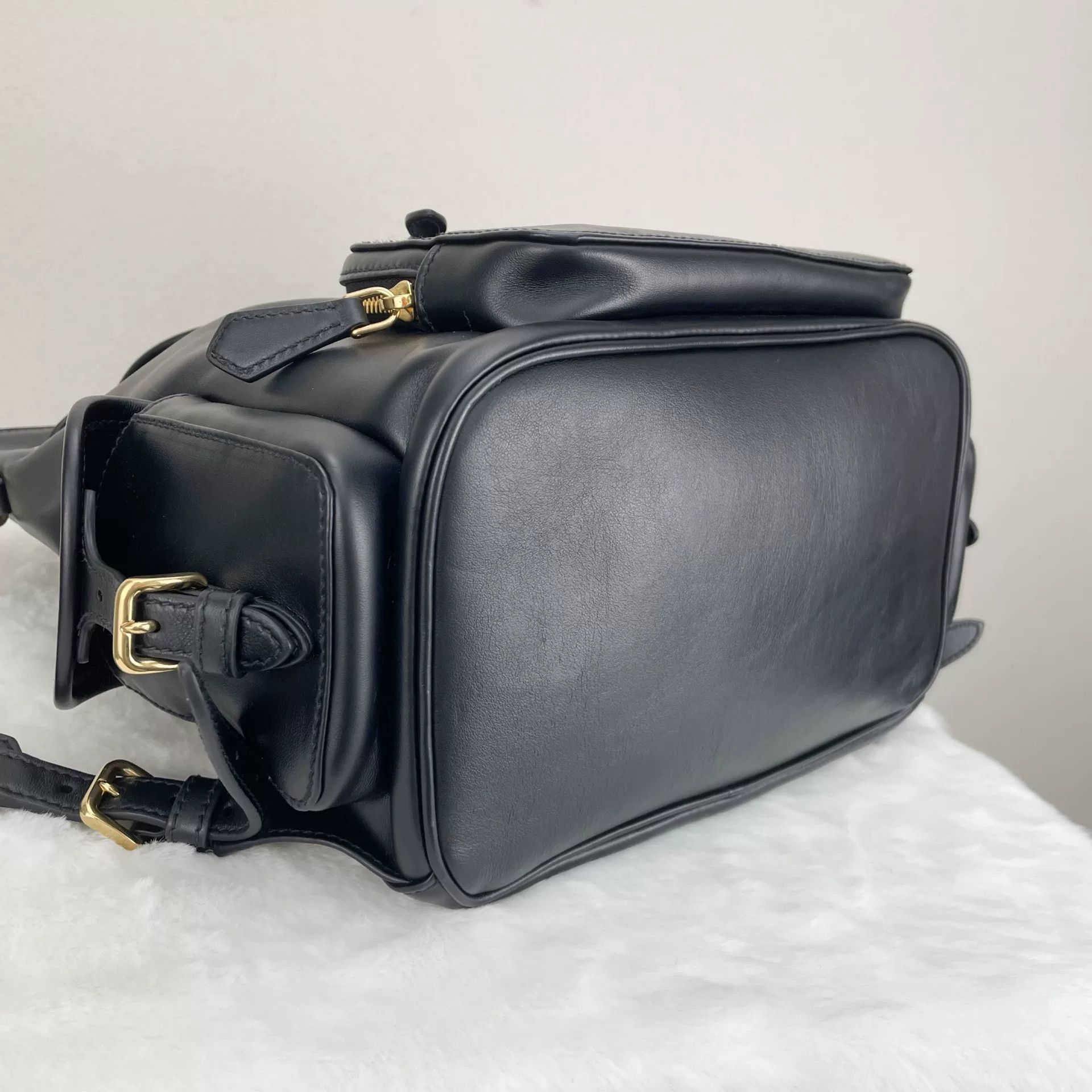 Miu Miu Pre-loved Bag Very good condition Size ONE SIZE - 5 Thumbnail