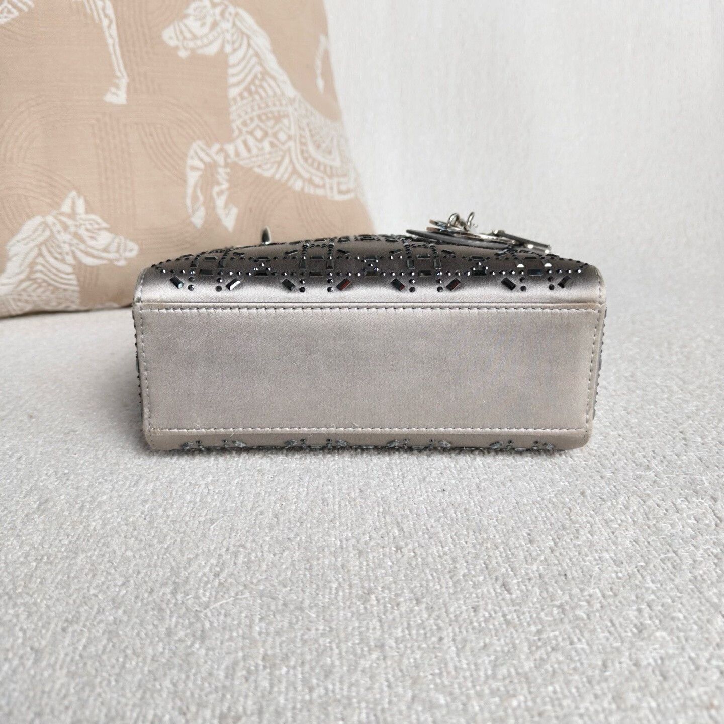Dior Pre-loved Bag Very good condition Size ONE SIZE - 4 Thumbnail