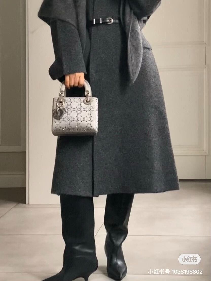 Dior Pre-loved Bag Very good condition Size ONE SIZE - 8 Thumbnail