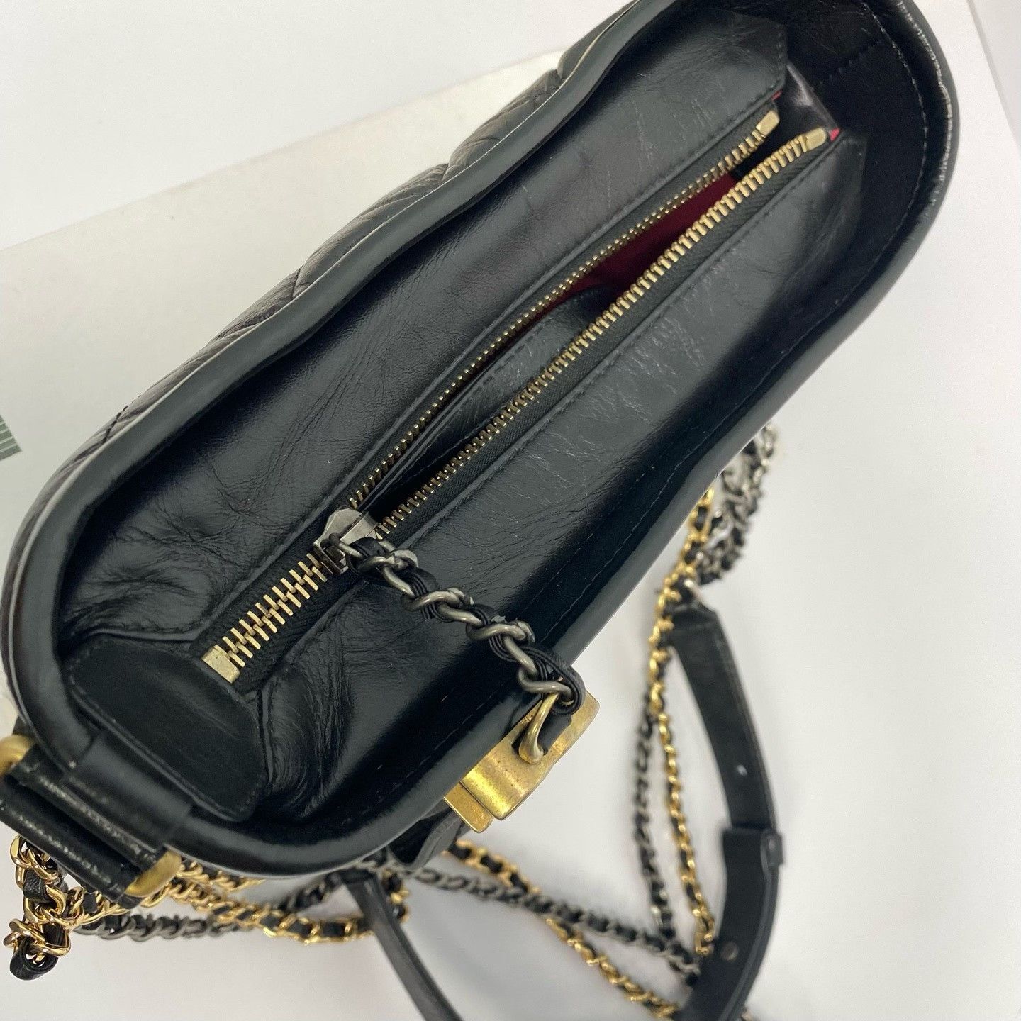 Chanel Pre-loved Bag Very good condition Size ONE SIZE - 8 Thumbnail