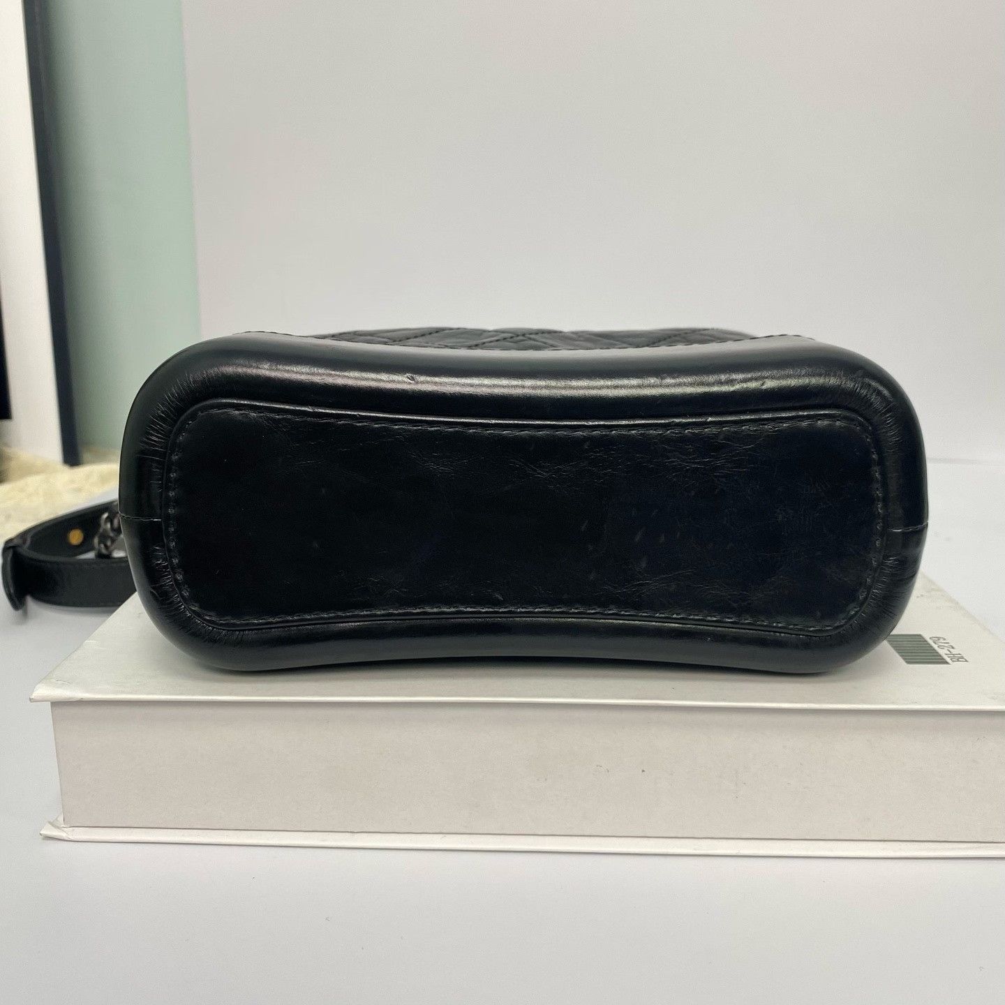 Chanel Pre-loved Bag Very good condition Size ONE SIZE - 5 Thumbnail