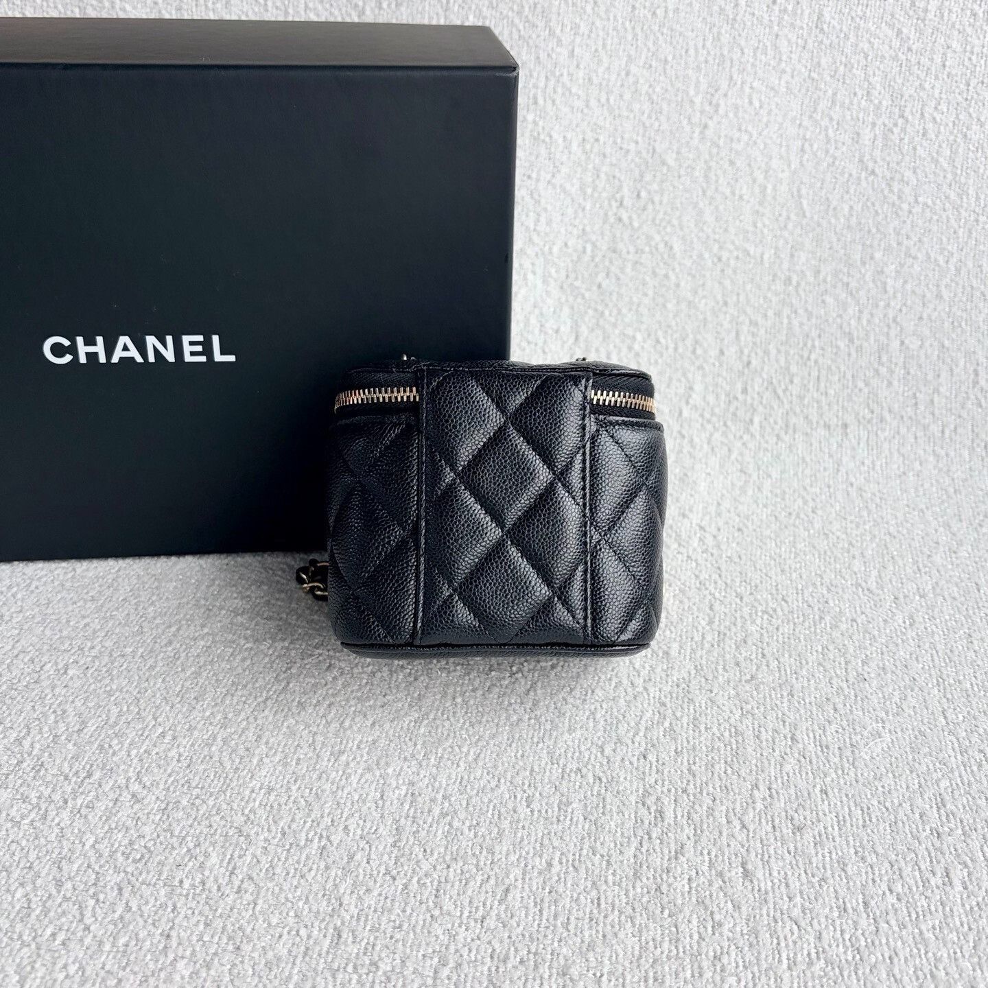 Chanel Pre-loved Bag Very good condition Size ONE SIZE - 3 Thumbnail