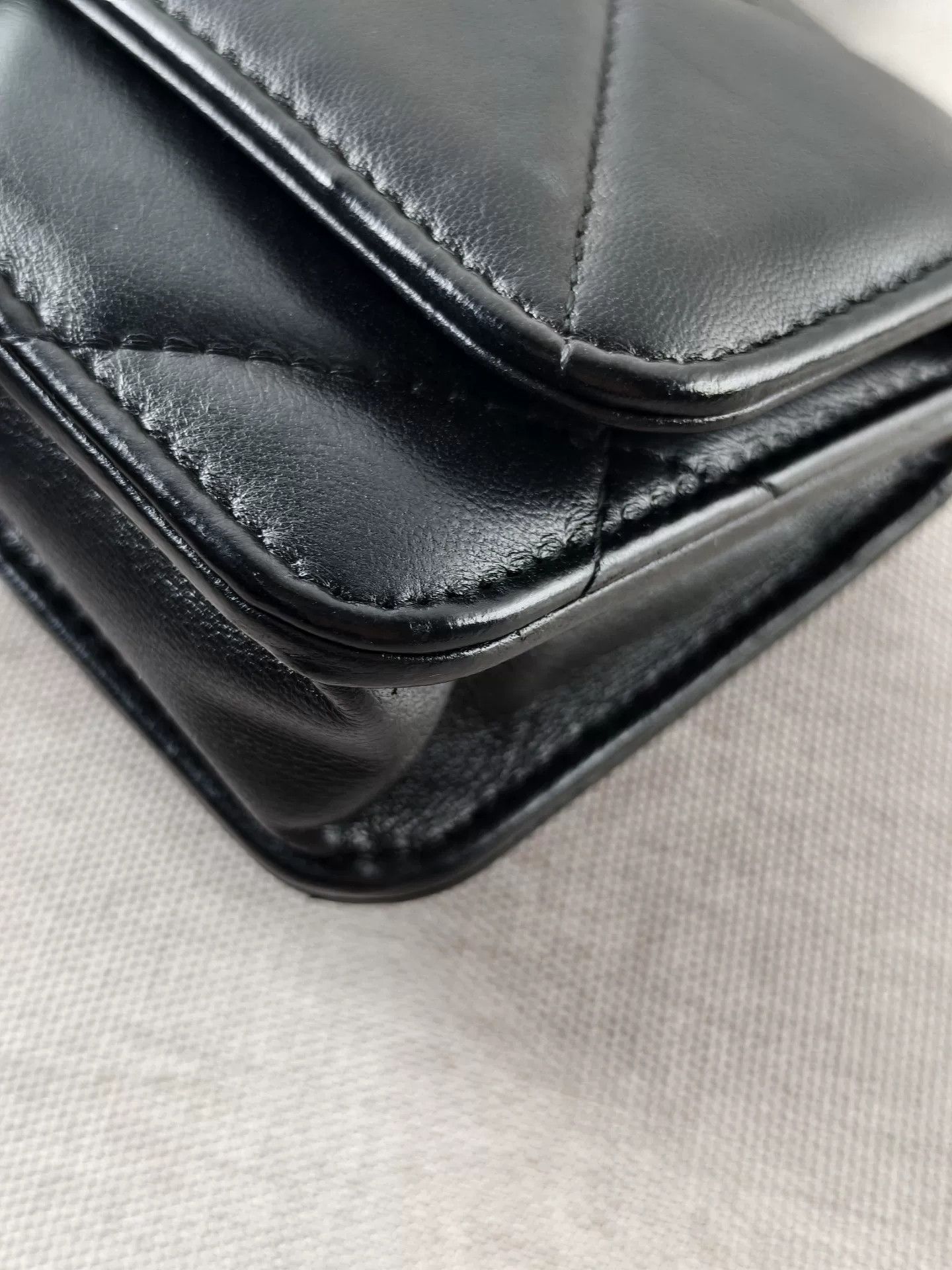 Chanel Pre-loved Bag Very good condition Size ONE SIZE - 9 Thumbnail
