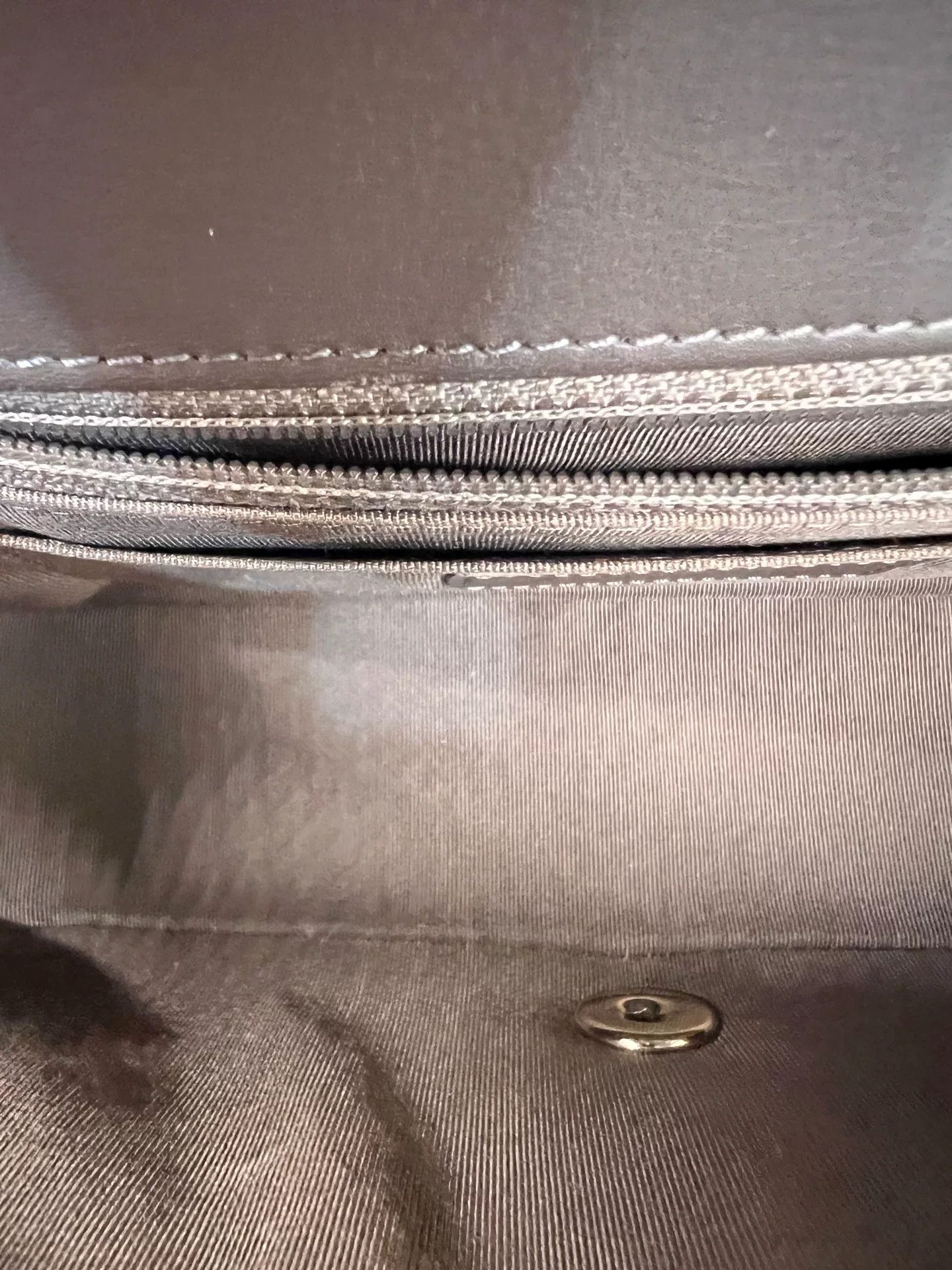 Chanel Pre-loved Bag Very good condition Size ONE SIZE - 5 Thumbnail