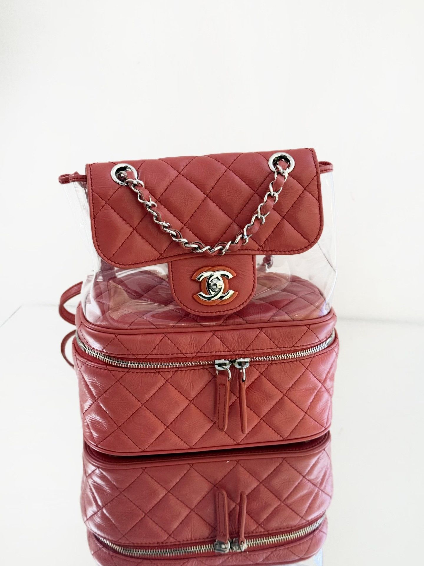 Chanel Pre-loved Bag Very good condition Size ONE SIZE - 2 Thumbnail