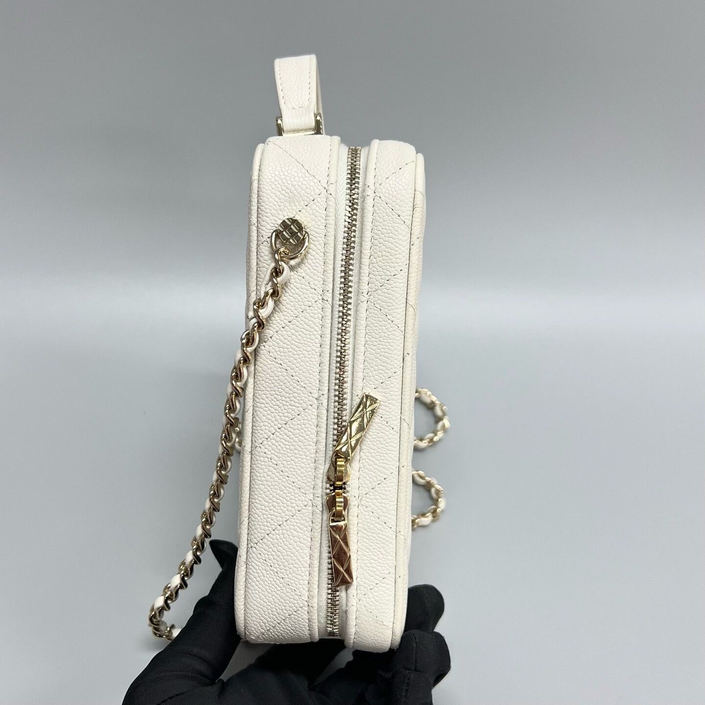 Chanel Pre-loved Bag Very good condition Size ONE SIZE - 7 Thumbnail
