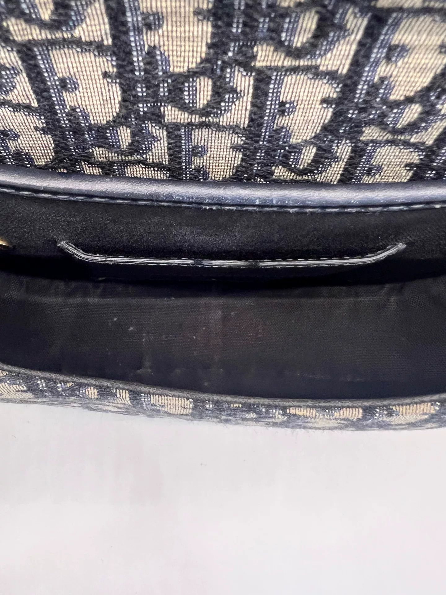 Dior Pre-loved Bag Very good condition Size ONE SIZE - 5 Thumbnail