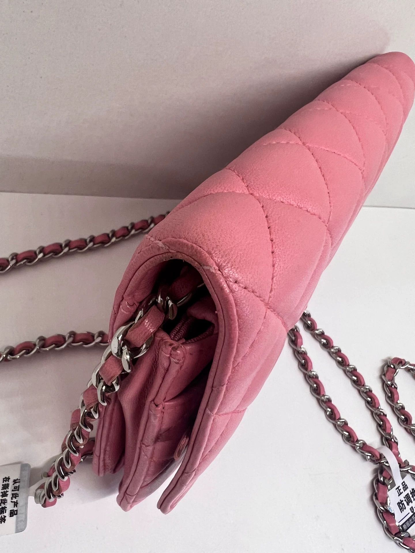 Chanel Pre-loved Bag Very good condition Size ONE SIZE - 8 Thumbnail