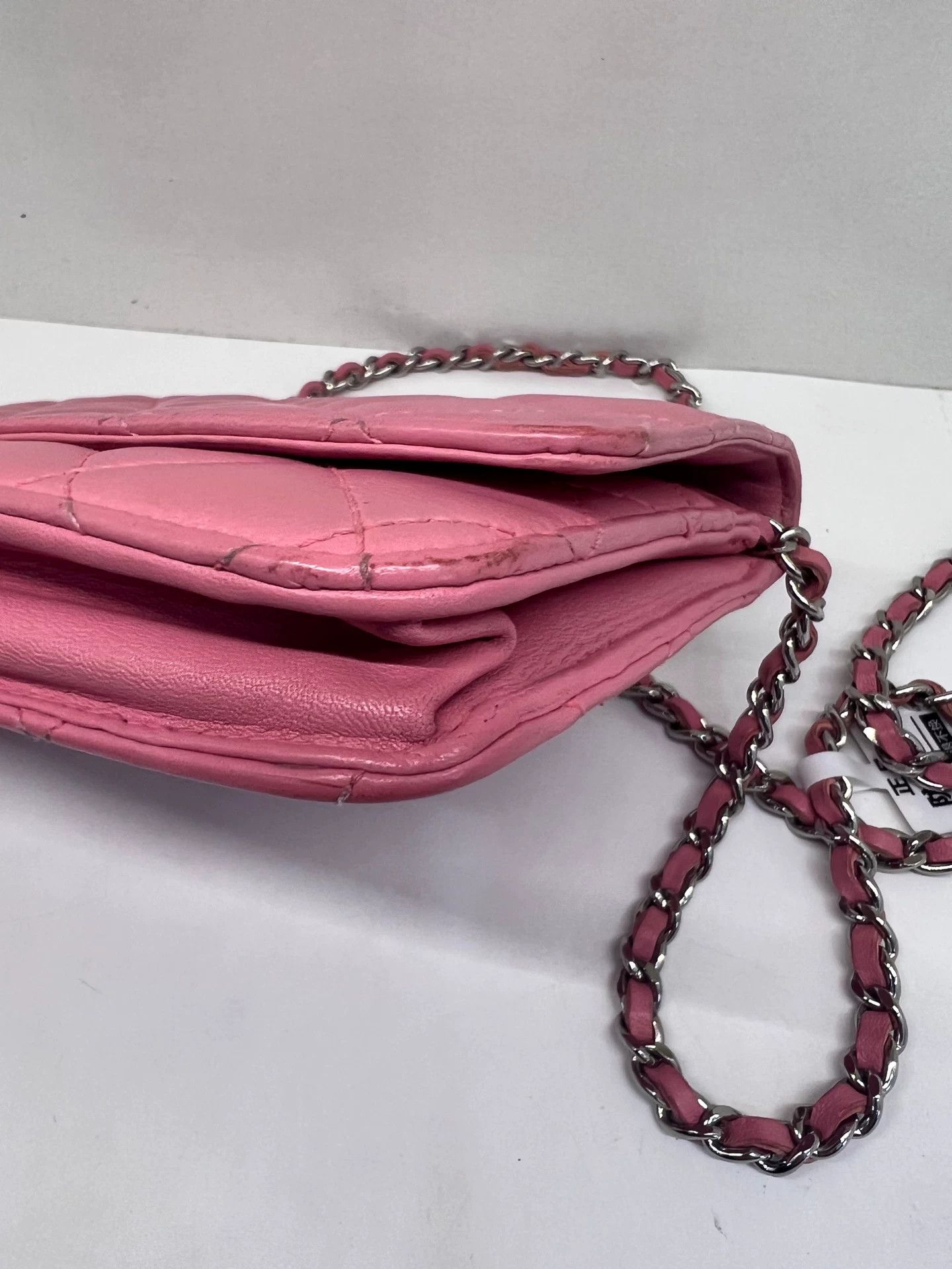Chanel Pre-loved Bag Very good condition Size ONE SIZE - 3 Thumbnail