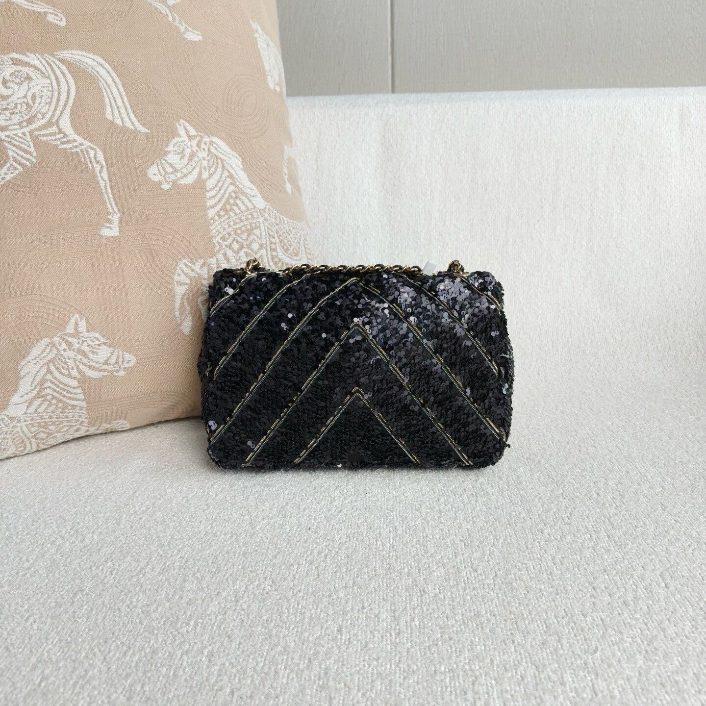 Chanel Pre-loved Bag Very good condition Size ONE SIZE - 3 Thumbnail