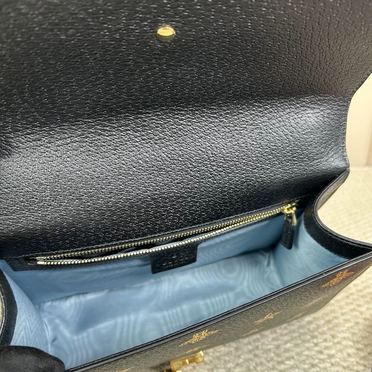 Gucci Pre-loved Bag Very good condition Size ONE SIZE - 3 Thumbnail