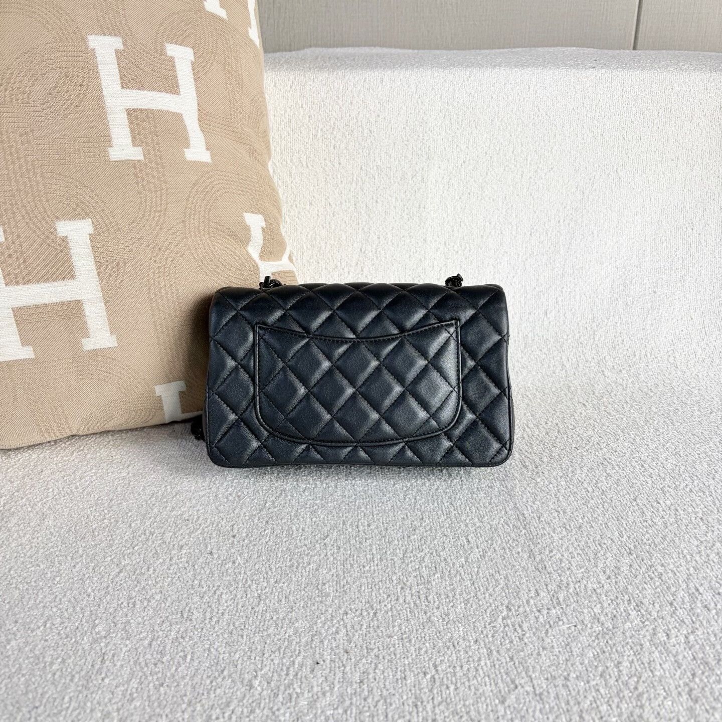 Chanel Pre-loved Bag Very good condition Size ONE SIZE - 2 Thumbnail