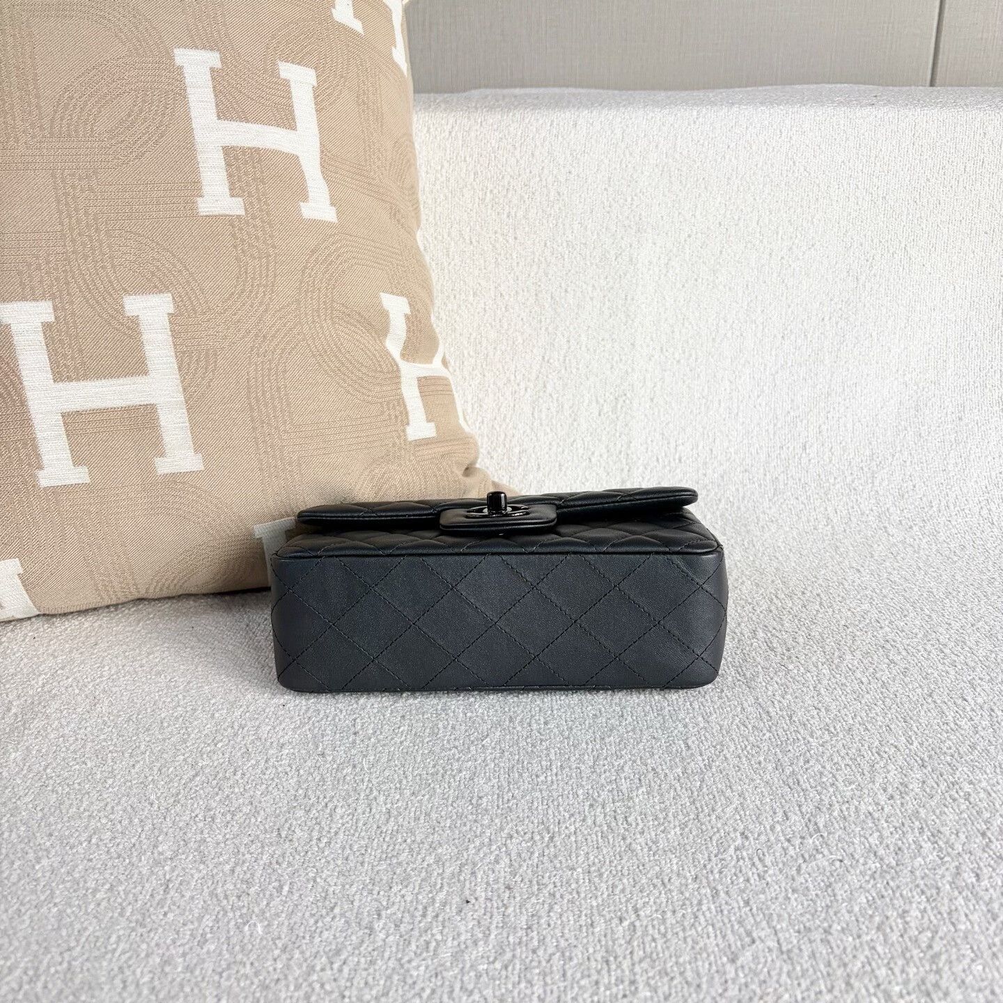 Chanel Pre-loved Bag Very good condition Size ONE SIZE - 4 Thumbnail