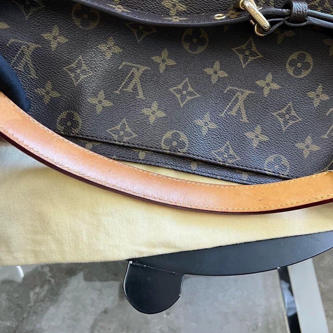 Louis Vuitton Pre-loved Bag Very good condition Size ONE SIZE - 4 Thumbnail