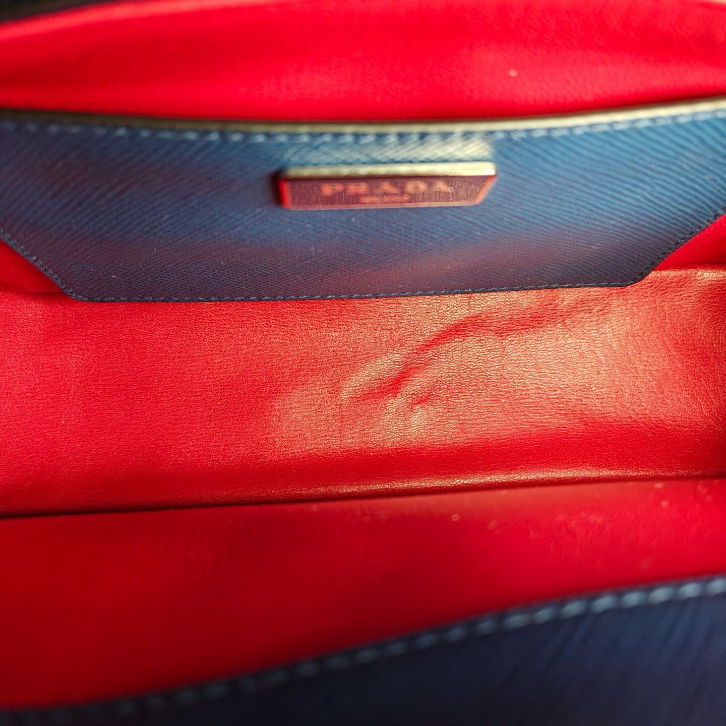 Prada Pre-loved Bag Very good condition Size ONE SIZE - 9 Thumbnail