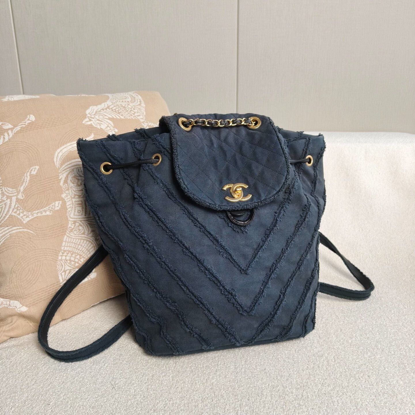 Chanel Pre-loved Bag Very good condition Size ONE SIZE - 4 Thumbnail