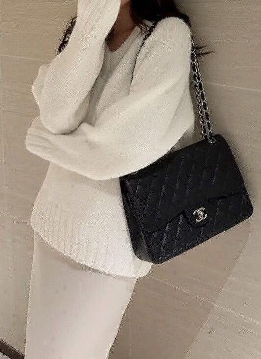 Chanel Pre-loved Bag Very good condition Size ONE SIZE - 9 Thumbnail