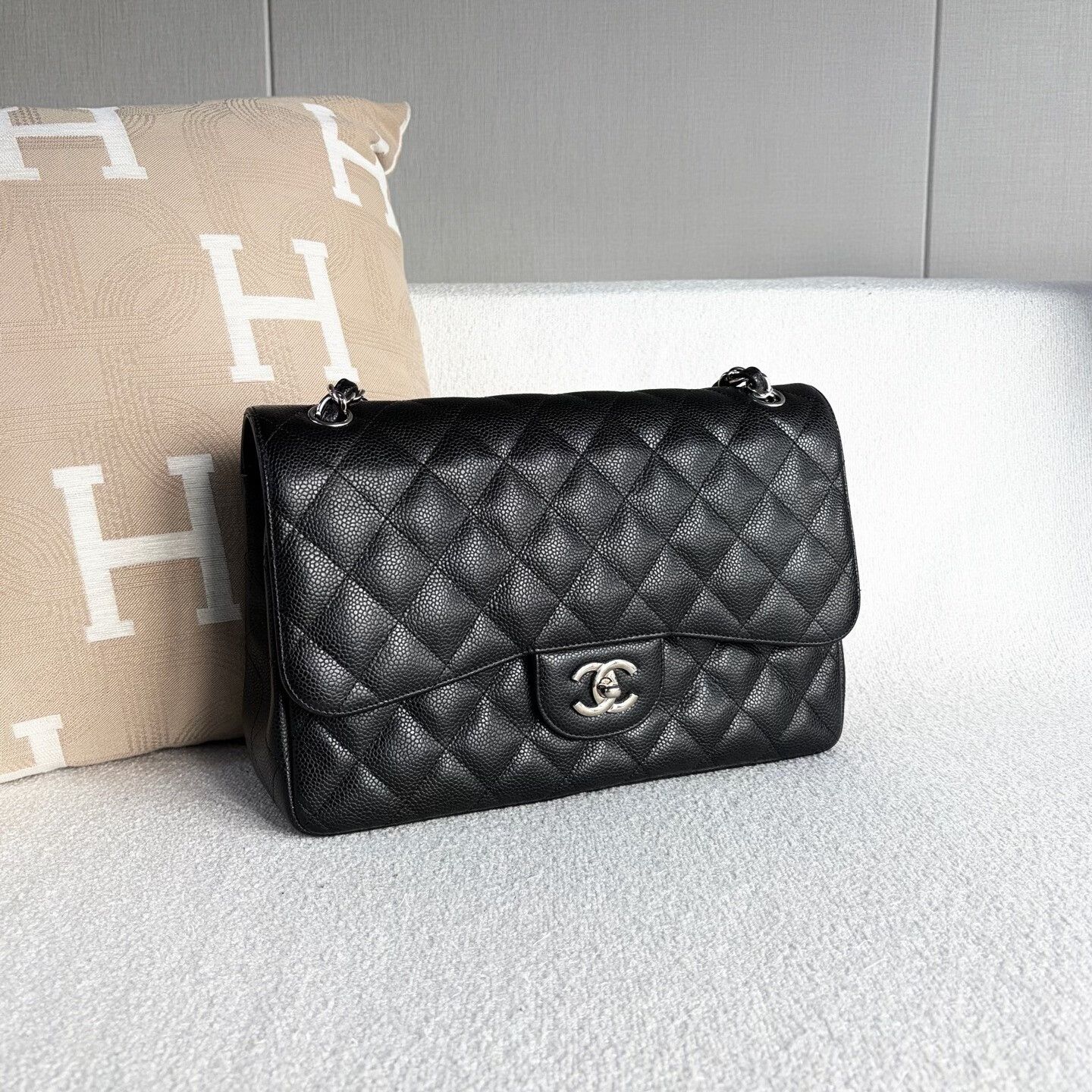 Chanel Pre-loved Bag Very good condition Size ONE SIZE - 6 Thumbnail
