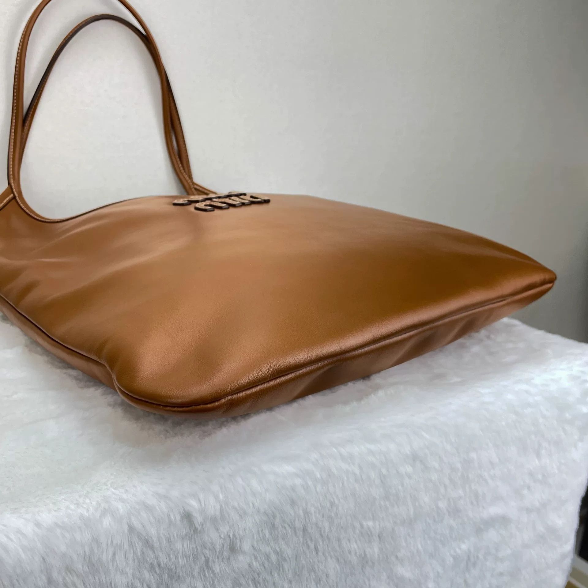 Miu Miu Pre-loved Bag Very good condition Size ONE SIZE - 5 Thumbnail