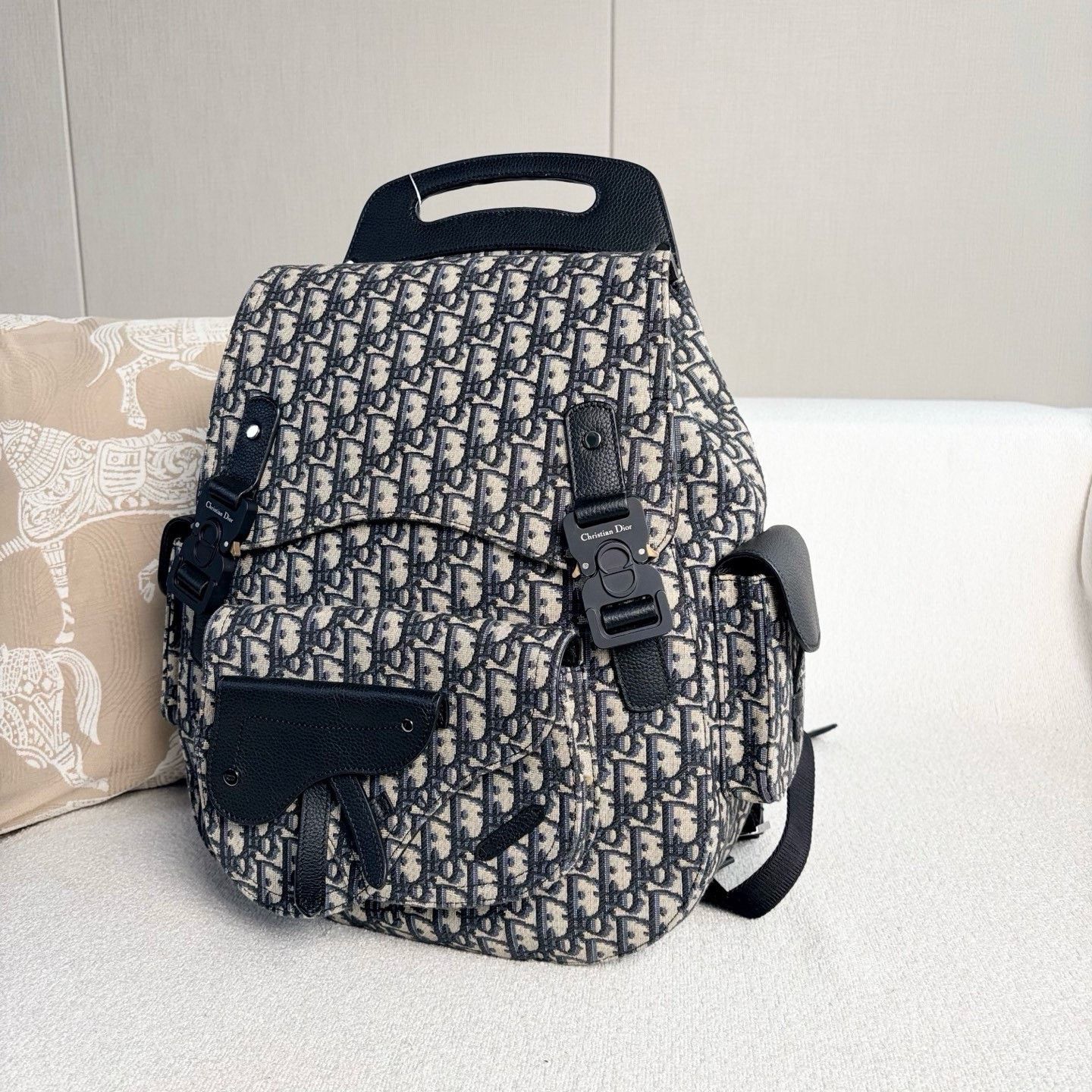Dior Pre-loved Bag Very good condition Size ONE SIZE - 4 Thumbnail