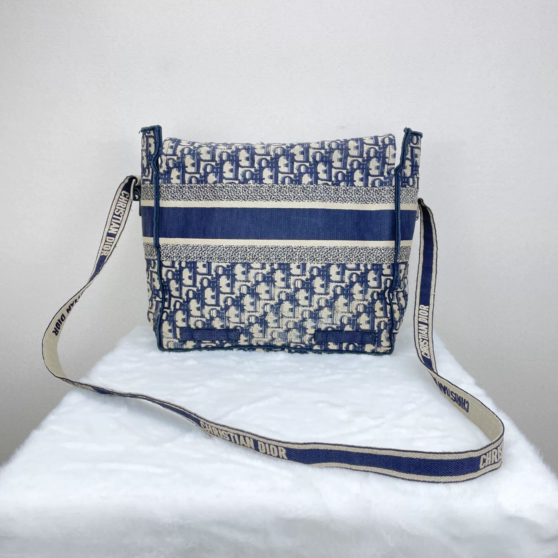 Dior Pre-loved Bag Very good condition Size ONE SIZE - 2 Thumbnail