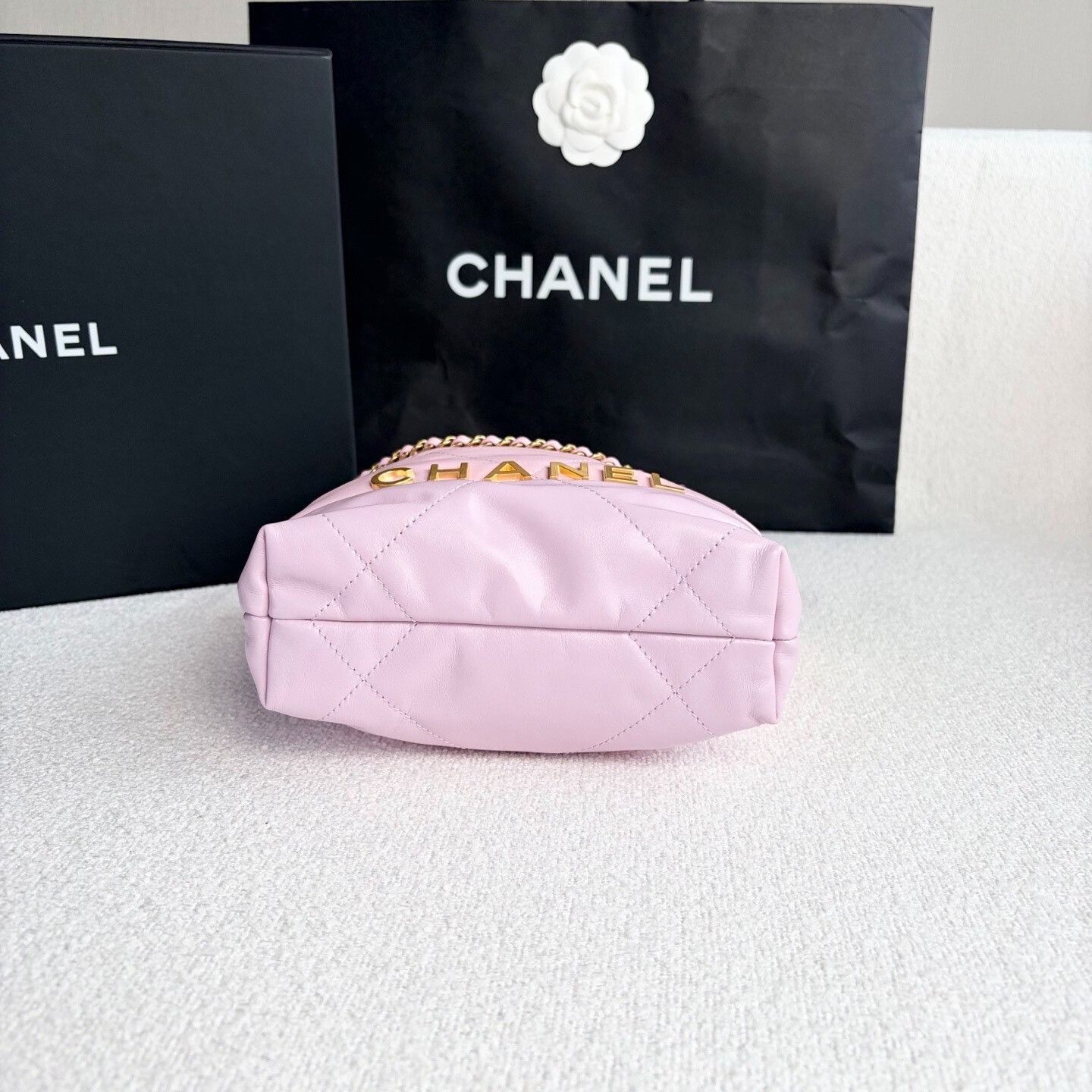 Chanel Pre-loved Bag Very good condition Size ONE SIZE - 5 Thumbnail