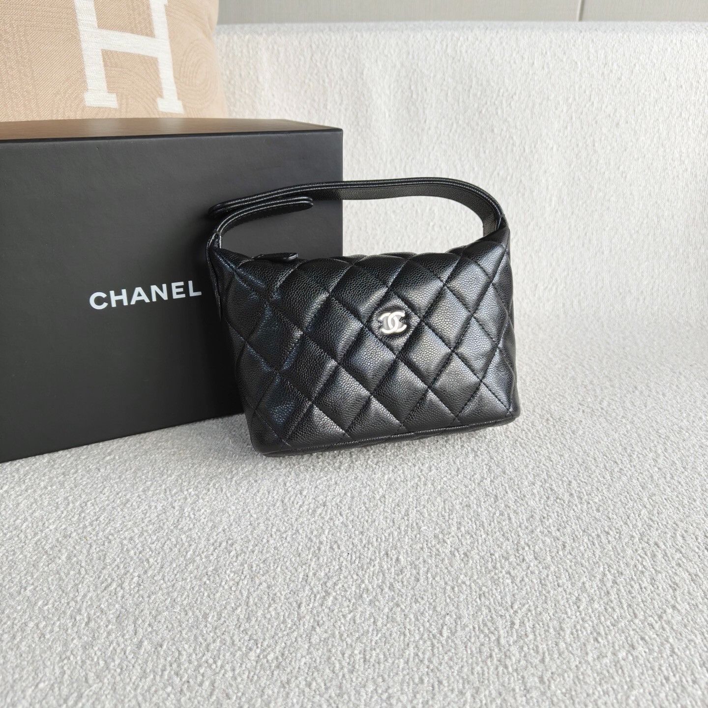 Chanel Pre-loved Bag Brand new condition Size ONE SIZE - 6 Thumbnail