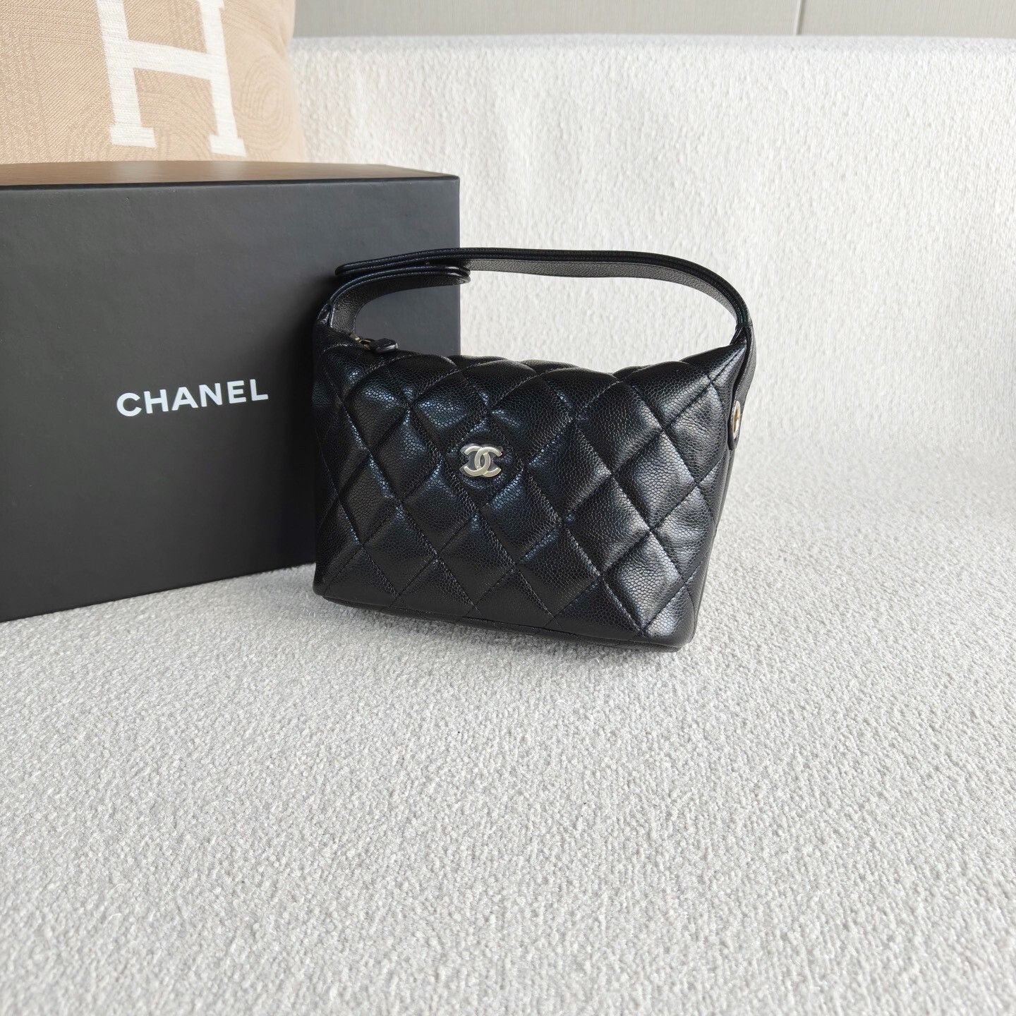 Chanel Pre-loved Bag Brand new condition Size ONE SIZE - 4 Thumbnail