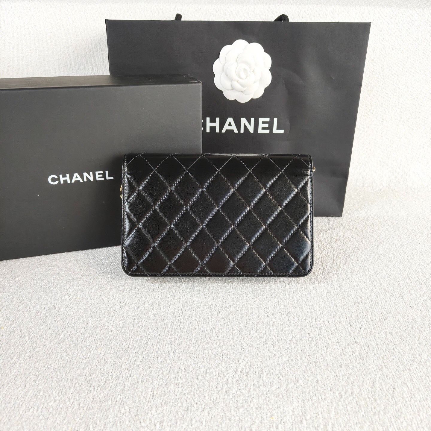 Chanel Pre-loved Bag Very good condition Size ONE SIZE - 3 Thumbnail