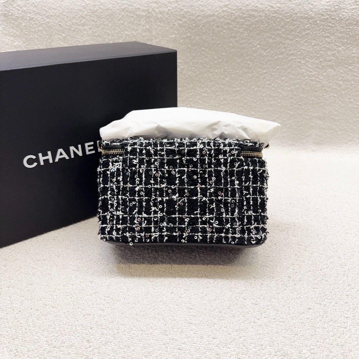 Chanel Pre-loved Bag Very good condition Size ONE SIZE - 3 Thumbnail