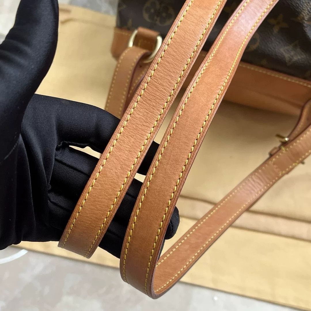 Louis Vuitton Pre-loved Bag Very good condition Size ONE SIZE - 5 Thumbnail
