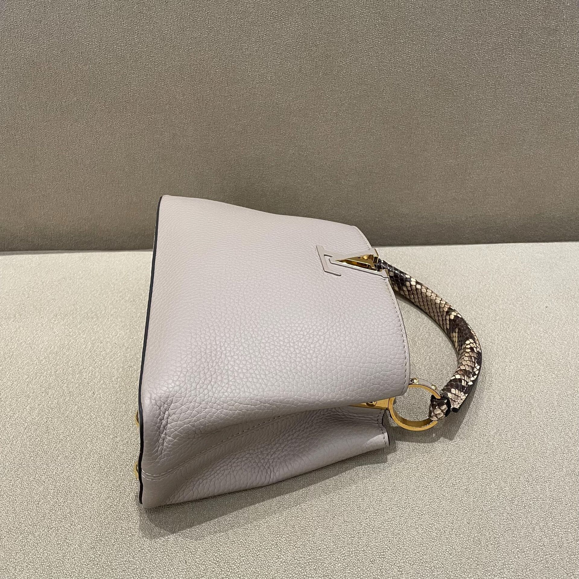 Louis Vuitton Pre-loved Bag Very good condition Size ONE SIZE - 3 Thumbnail