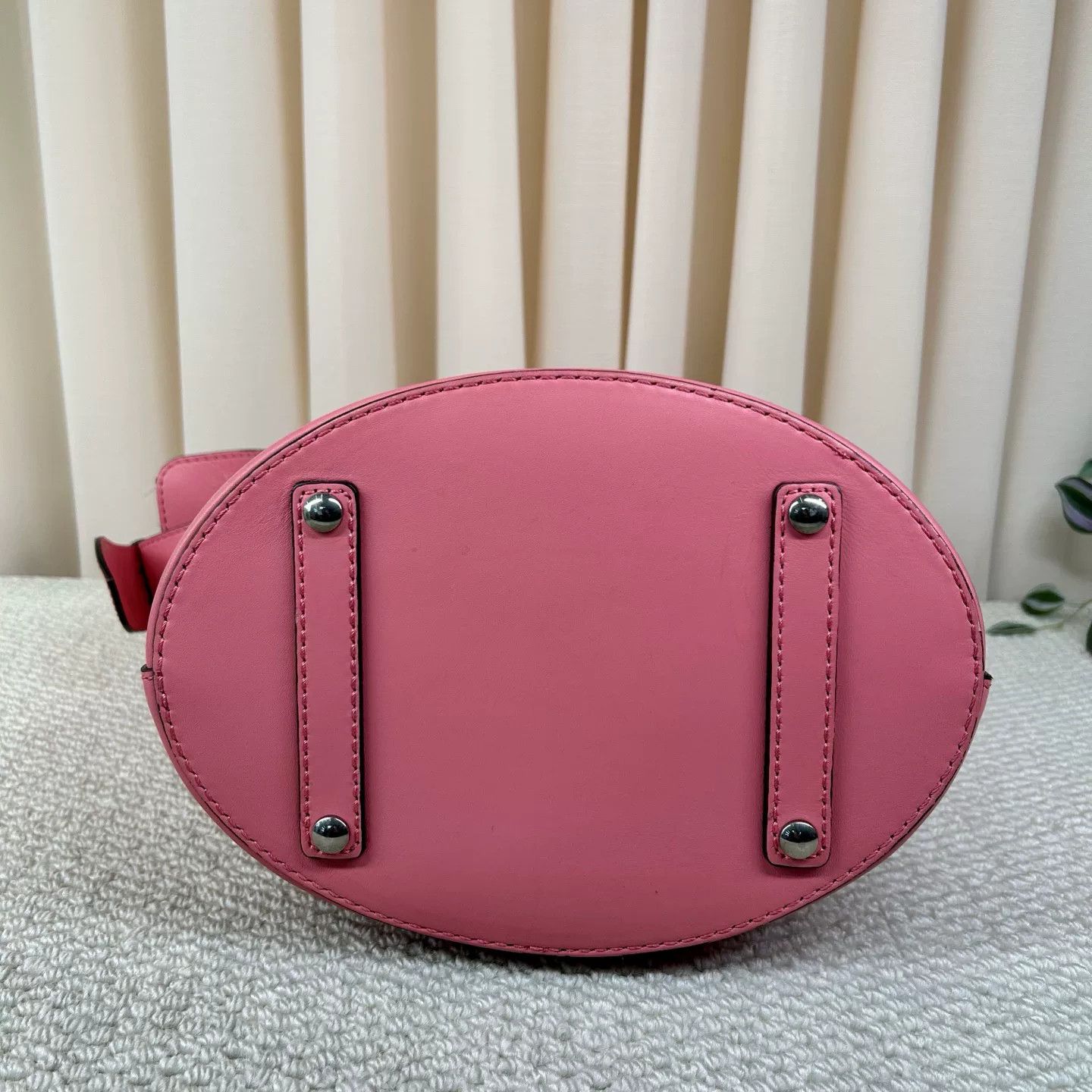 Burberry Pre-loved Bag Very good condition Size ONE SIZE - 4 Thumbnail