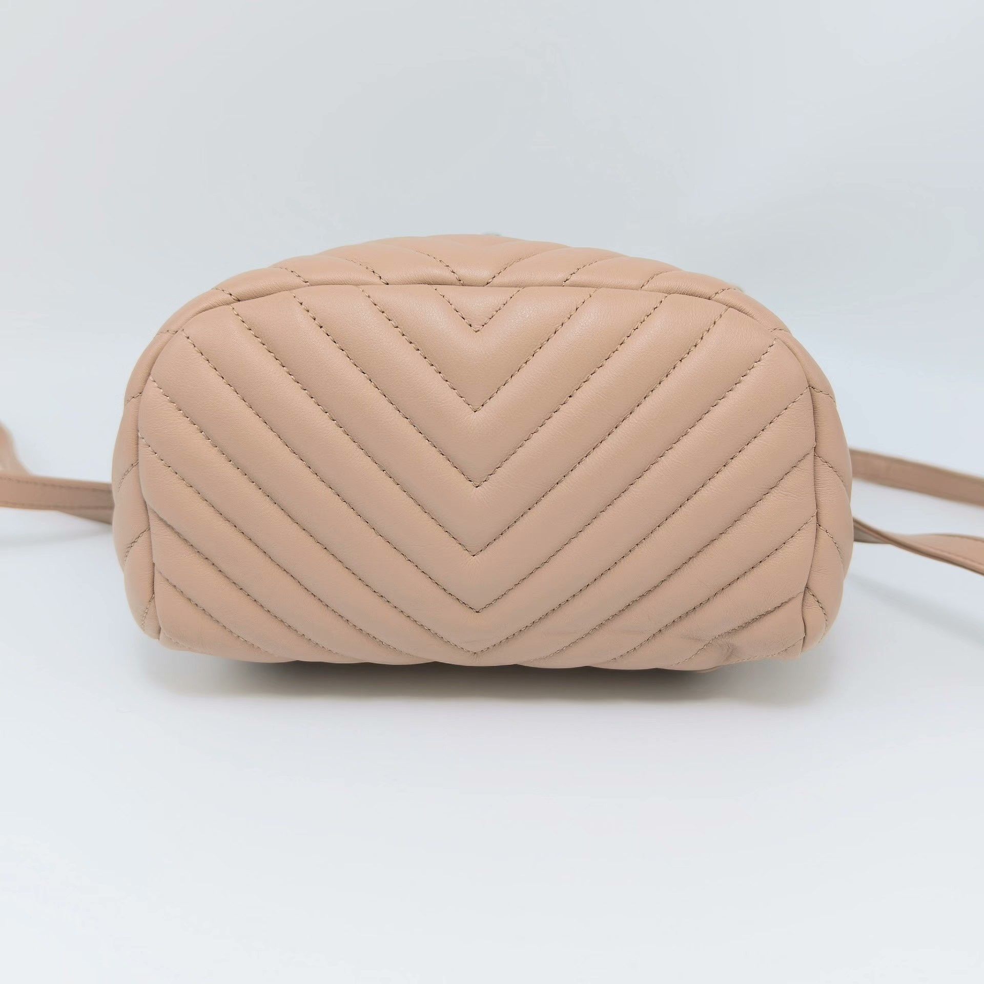 Chanel Pre-loved Bag Very good condition Size ONE SIZE - 5 Thumbnail