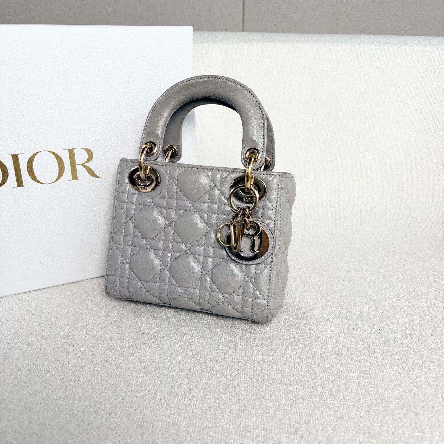 Dior Pre-loved Bag Very good condition Size ONE SIZE - 4 Thumbnail