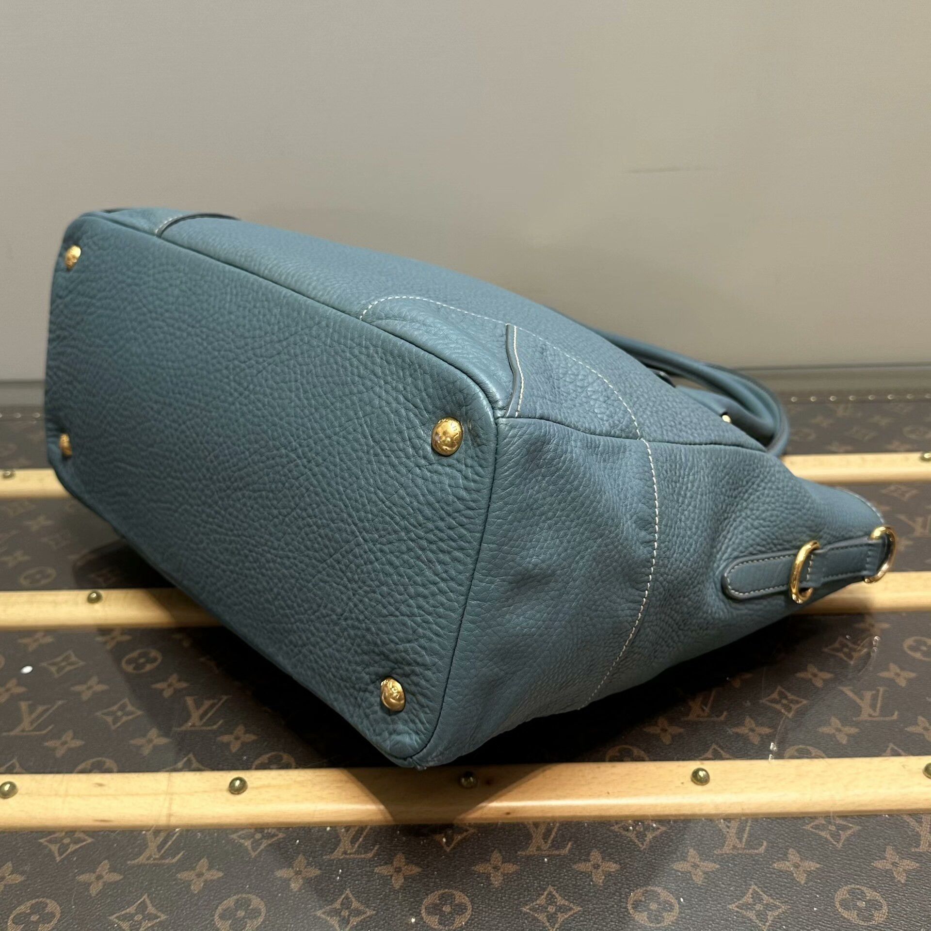 Prada Pre-loved Bag Very good condition Size ONE SIZE - 4 Thumbnail