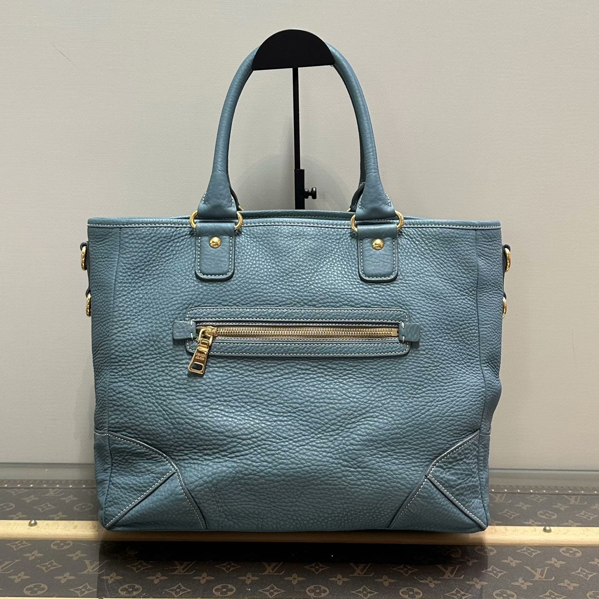 Prada Pre-loved Bag Very good condition Size ONE SIZE - 2 Thumbnail