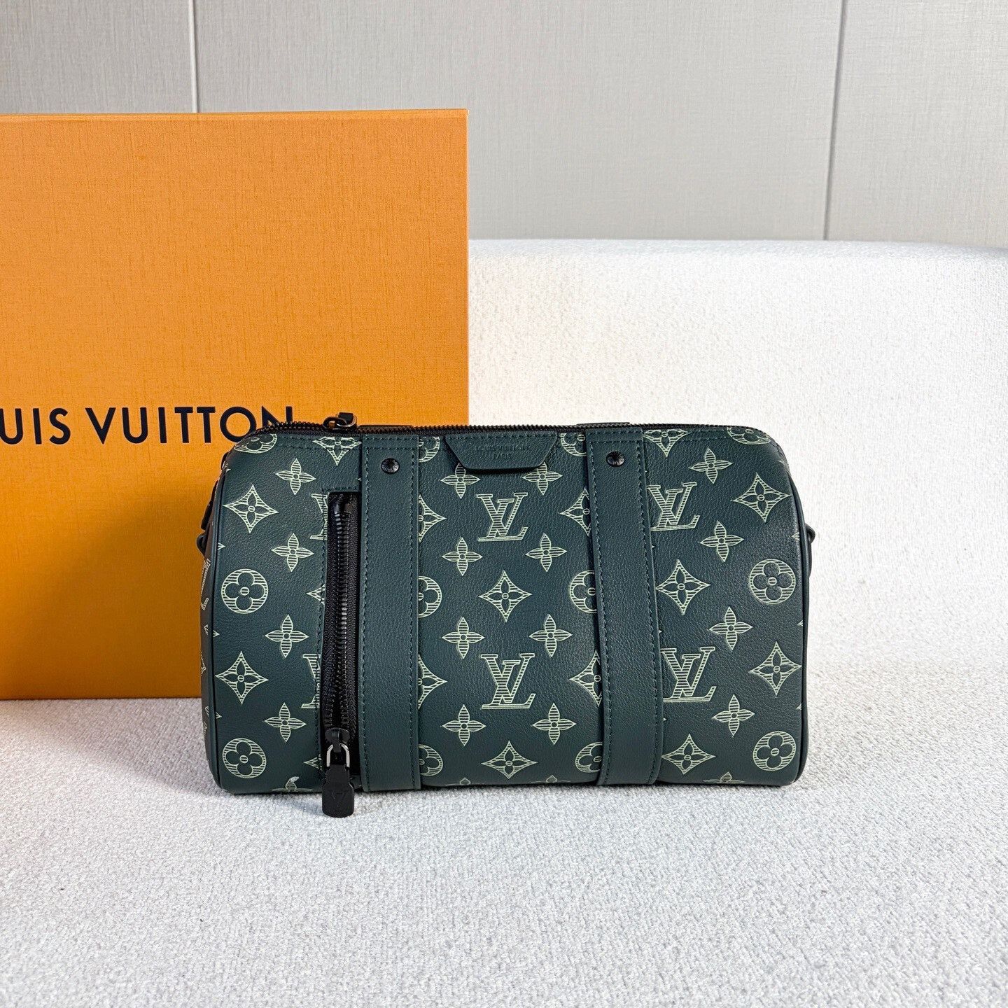 Louis Vuitton Pre-loved Bag Brand new condition Size ONE SIZE - 2 Thumbnail